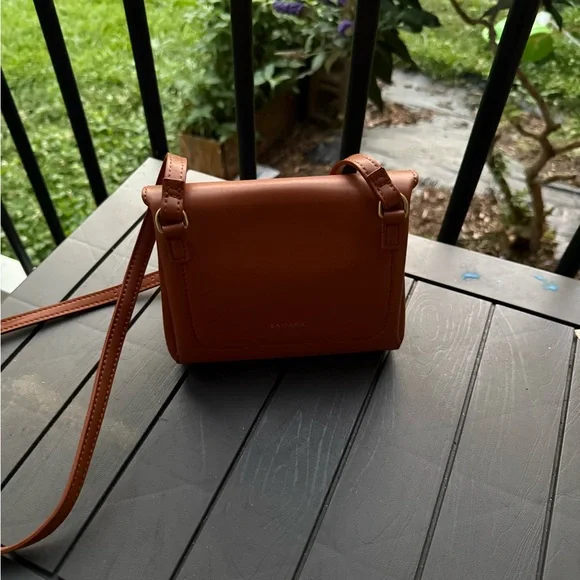 Samara Vegan Luxury Bag Bundle in Tan - Picture 7 of 16